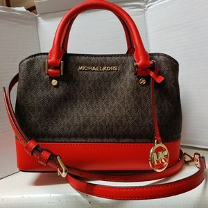 Michael Kors Savannah Crossbody
